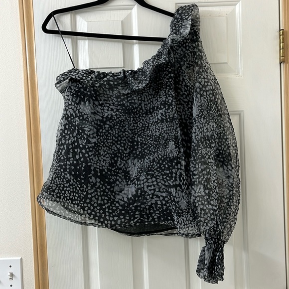 H&M One Shoulder Blouse - Picture 1 of 3